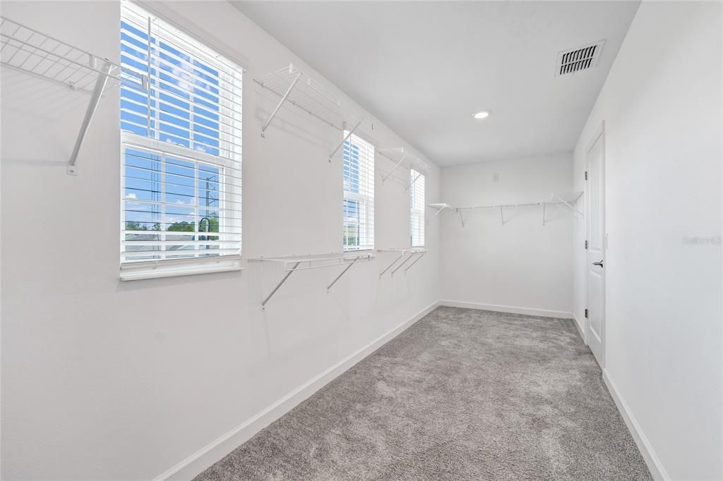 Active With Contract: $595,000 (4 beds, 2 baths, 2683 Square Feet)