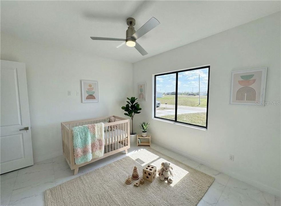 For Sale: $420,000 (4 beds, 3 baths, 1904 Square Feet)