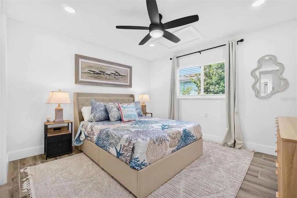 For Sale: $1,685,000 (4 beds, 2 baths, 2079 Square Feet)