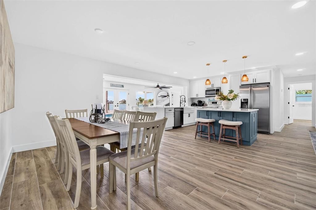For Sale: $1,685,000 (4 beds, 2 baths, 2079 Square Feet)