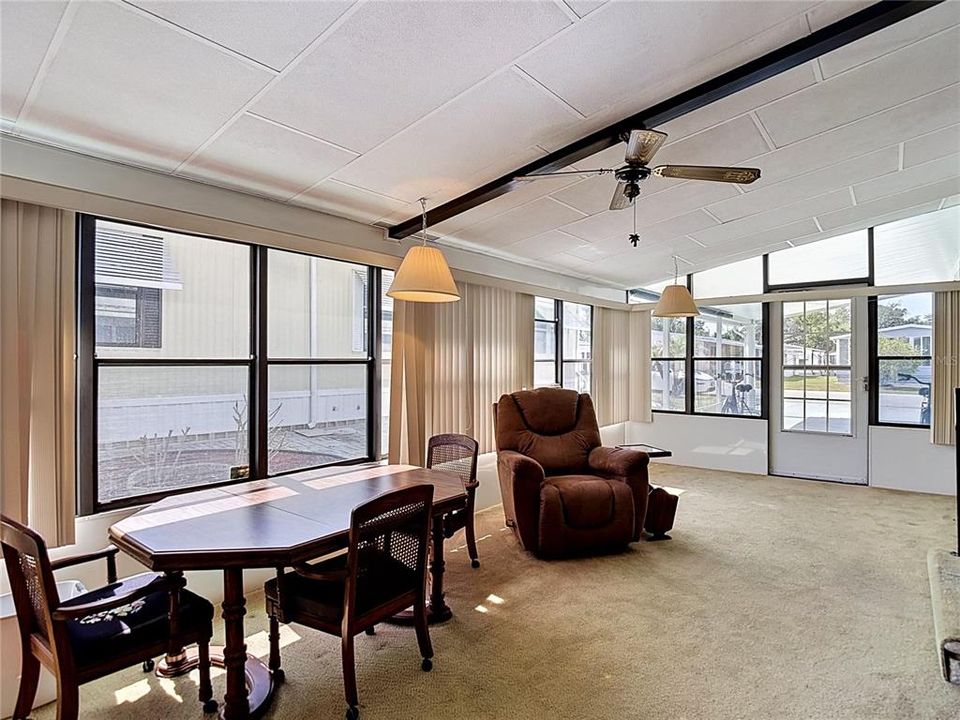 Active With Contract: $179,900 (2 beds, 2 baths, 1224 Square Feet)