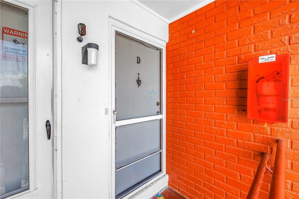 На продажу: $125,000 (1 спален, 1 ванн, 630 Квадратных фут)