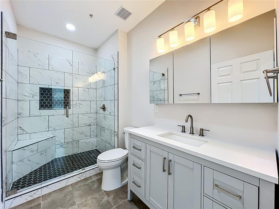 For Sale: $269,000 (3 beds, 2 baths, 1634 Square Feet)