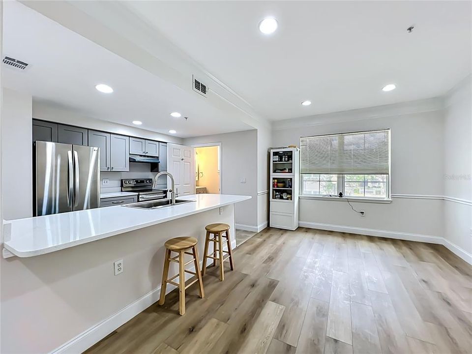 For Sale: $269,000 (3 beds, 2 baths, 1634 Square Feet)