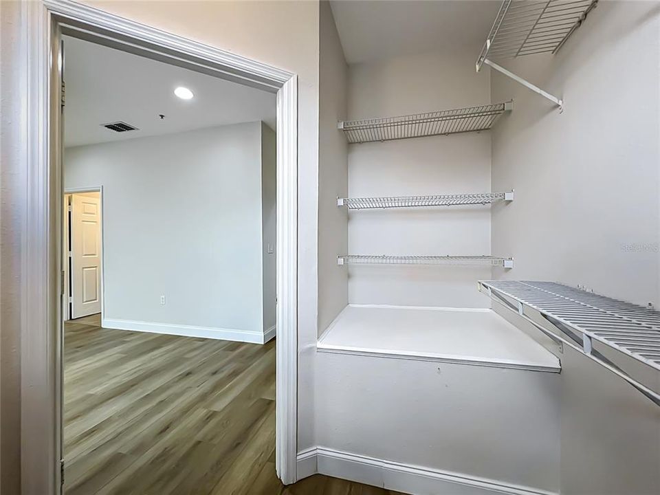 For Sale: $269,000 (3 beds, 2 baths, 1634 Square Feet)