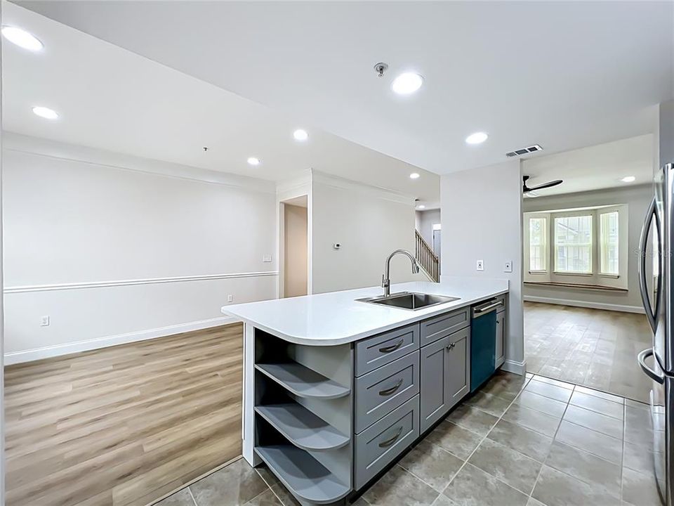 For Sale: $269,000 (3 beds, 2 baths, 1634 Square Feet)