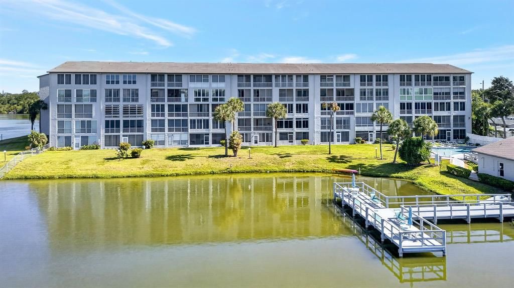 Activo con contrato: $158,000 (2 camas, 2 baños, 1144 Pies cuadrados)