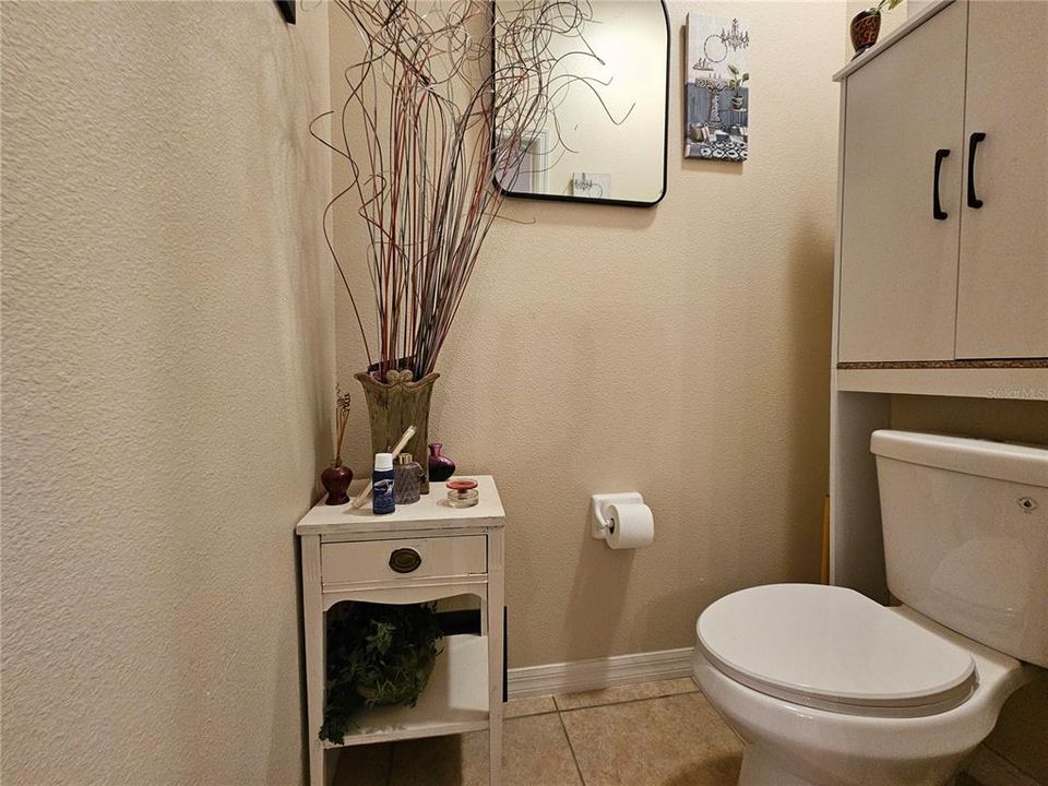 En Venta: $380,000 (4 camas, 2 baños, 1948 Pies cuadrados)