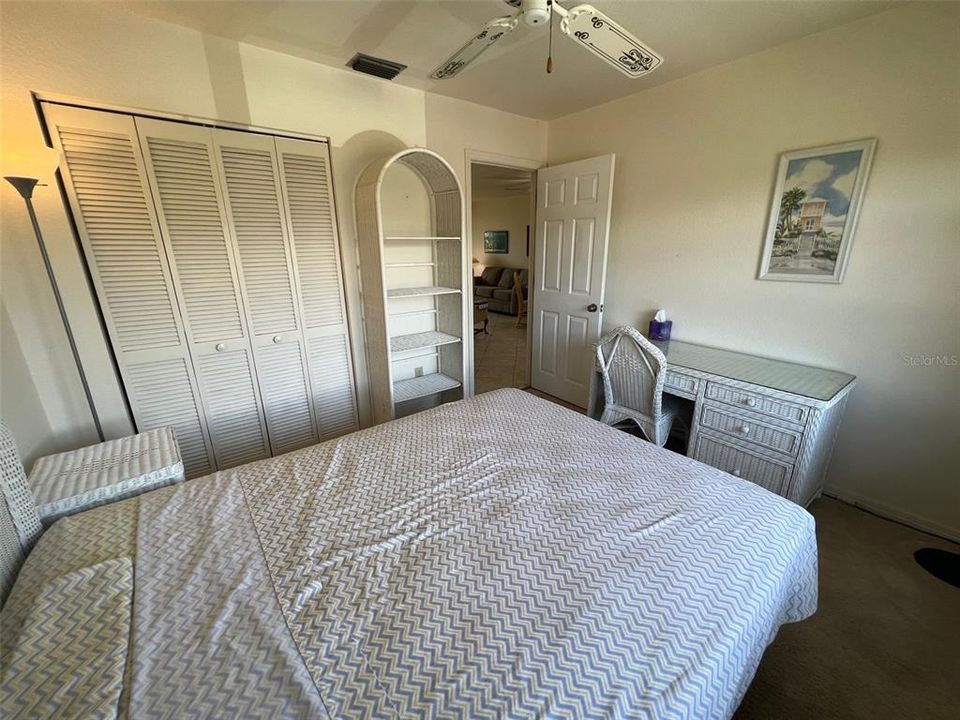 For Rent: $1,550 (2 beds, 1 baths, 826 Square Feet)