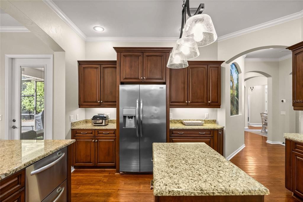 Active With Contract: $549,000 (3 beds, 3 baths, 2389 Square Feet)