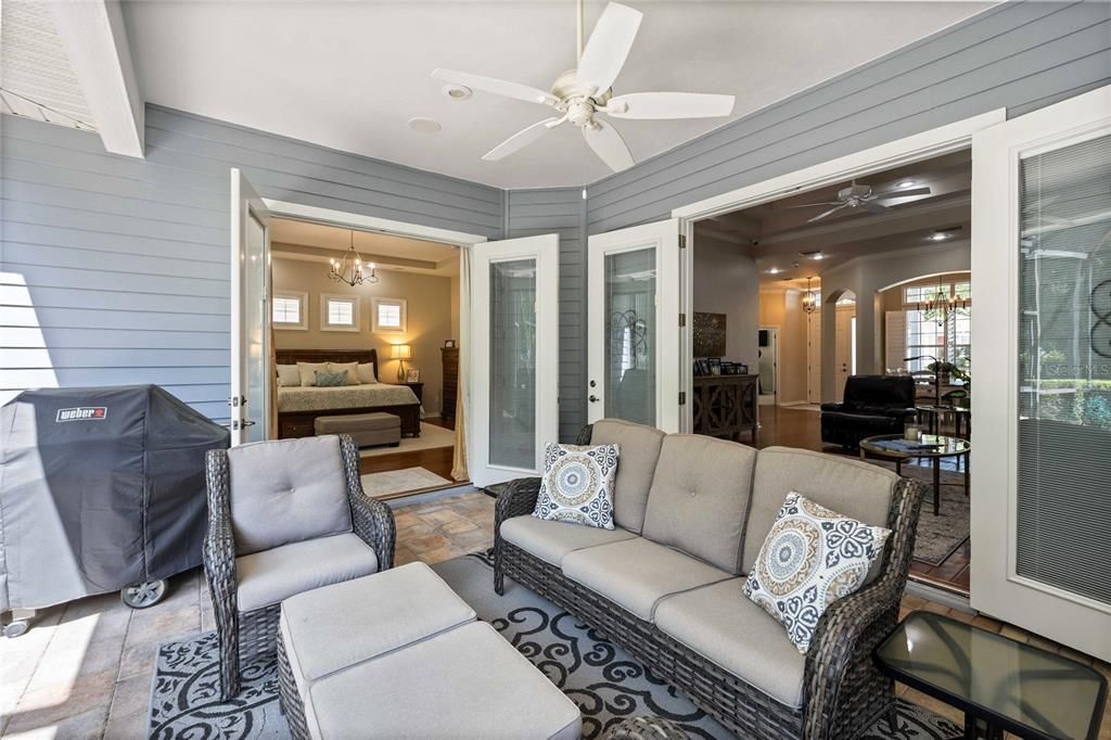 Active With Contract: $549,000 (3 beds, 3 baths, 2389 Square Feet)