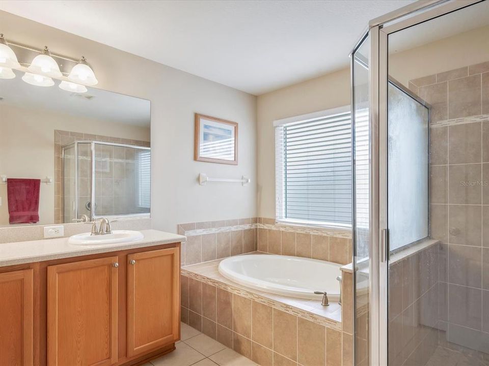 For Sale: $485,000 (4 beds, 4 baths, 3054 Square Feet)