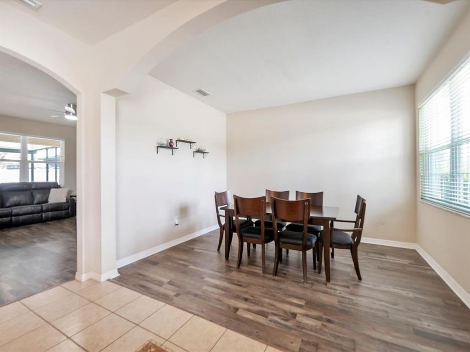 For Sale: $485,000 (4 beds, 4 baths, 3054 Square Feet)