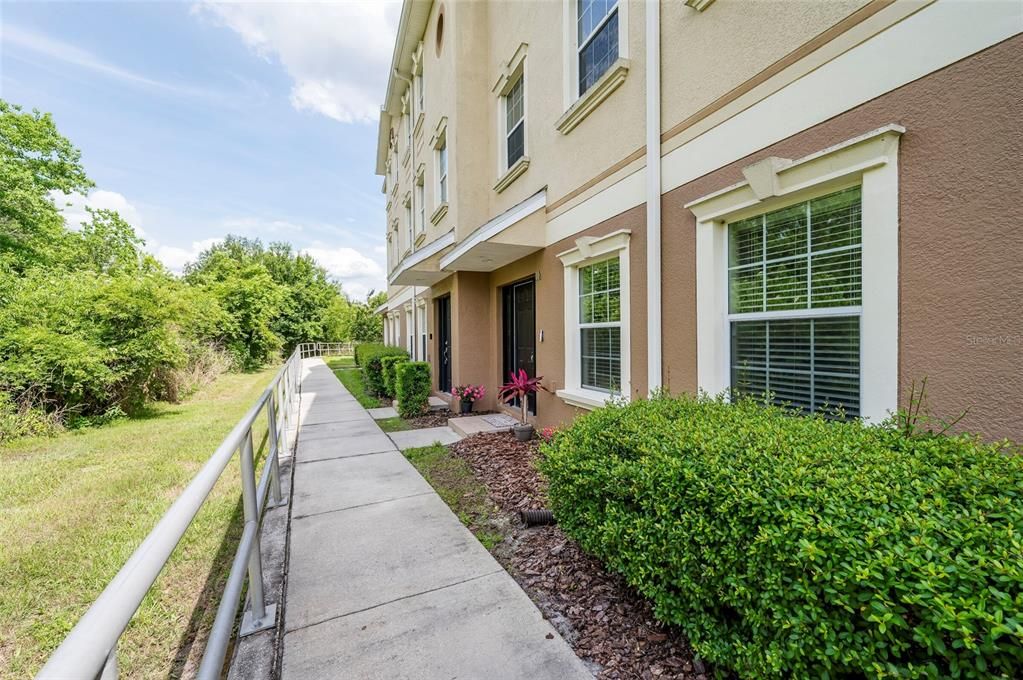 For Sale: $398,000 (4 beds, 3 baths, 2416 Square Feet)