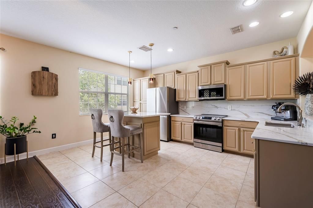 For Sale: $398,000 (4 beds, 3 baths, 2416 Square Feet)