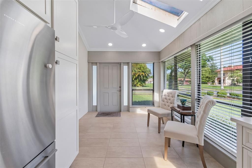 Active With Contract: $684,000 (3 beds, 2 baths, 1904 Square Feet)