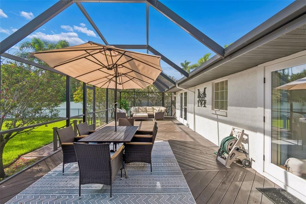 Active With Contract: $684,000 (3 beds, 2 baths, 1904 Square Feet)