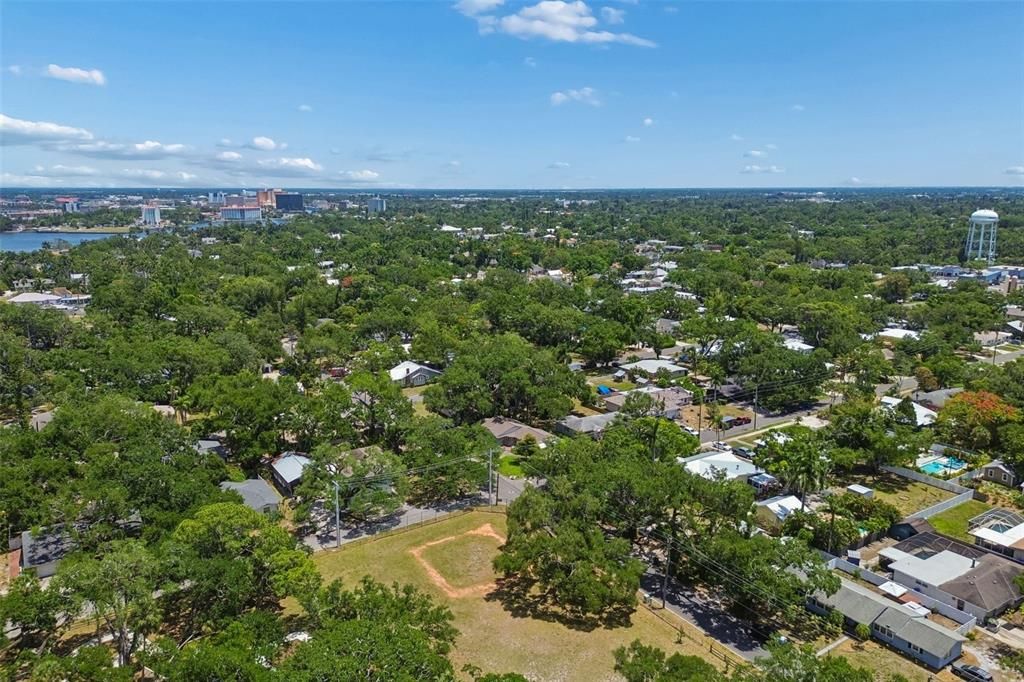 Active With Contract: $684,000 (3 beds, 2 baths, 1904 Square Feet)