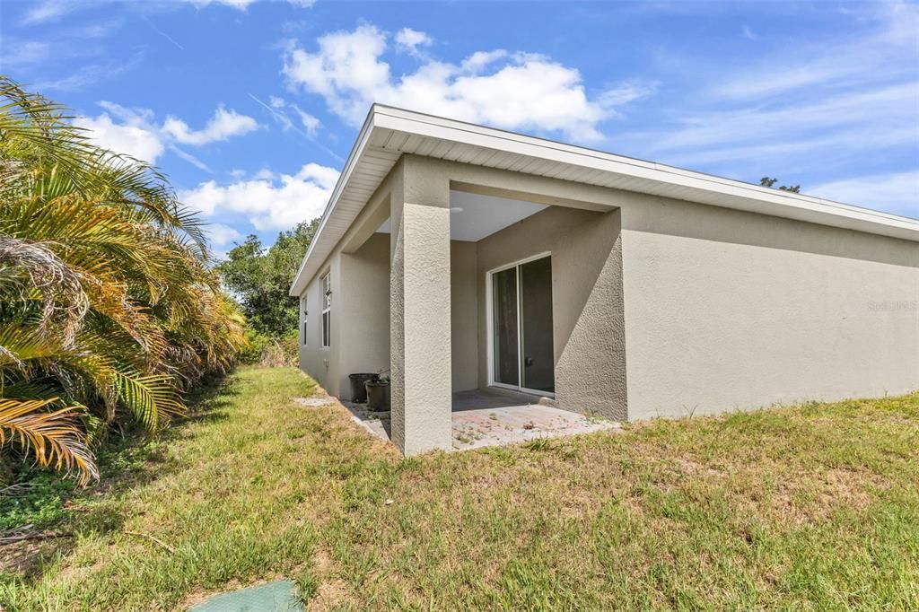 En Venta: $299,900 (4 camas, 2 baños, 1893 Pies cuadrados)