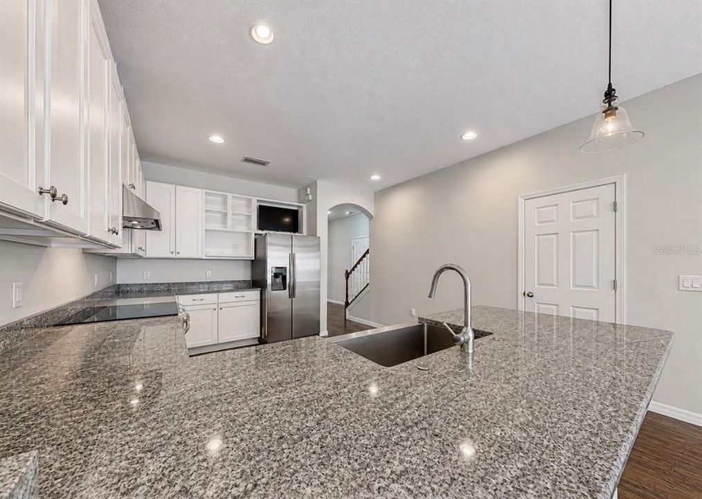 For Sale: $660,000 (4 beds, 2 baths, 2608 Square Feet)
