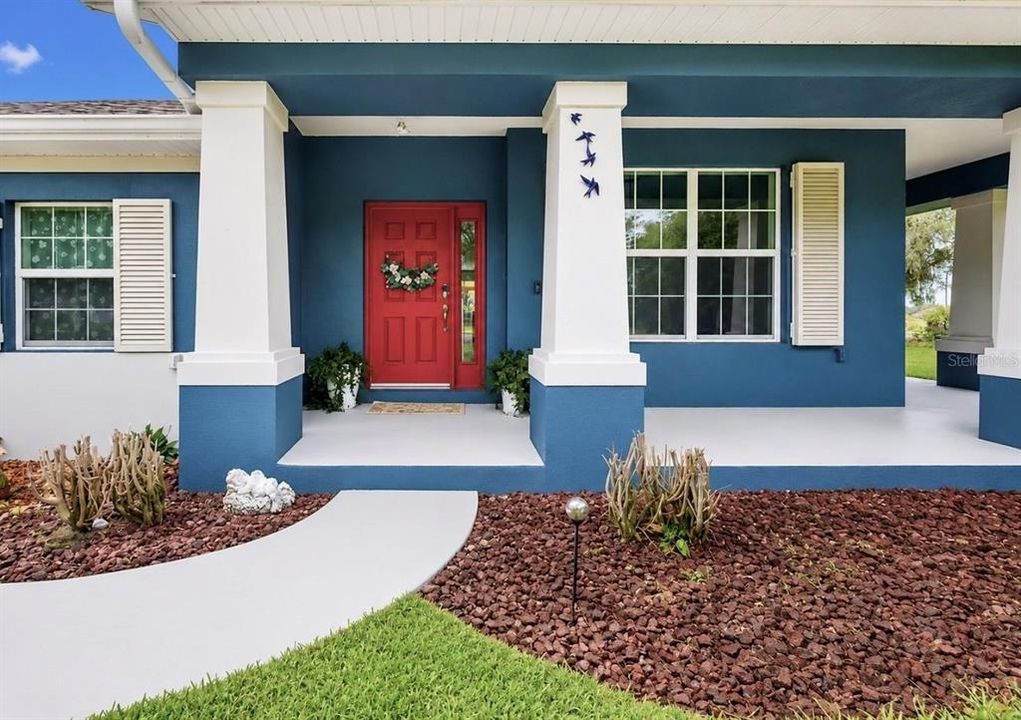 For Sale: $660,000 (4 beds, 2 baths, 2608 Square Feet)