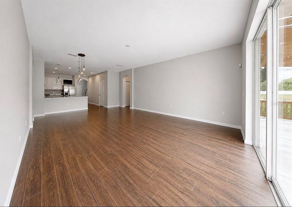 For Sale: $660,000 (4 beds, 2 baths, 2608 Square Feet)