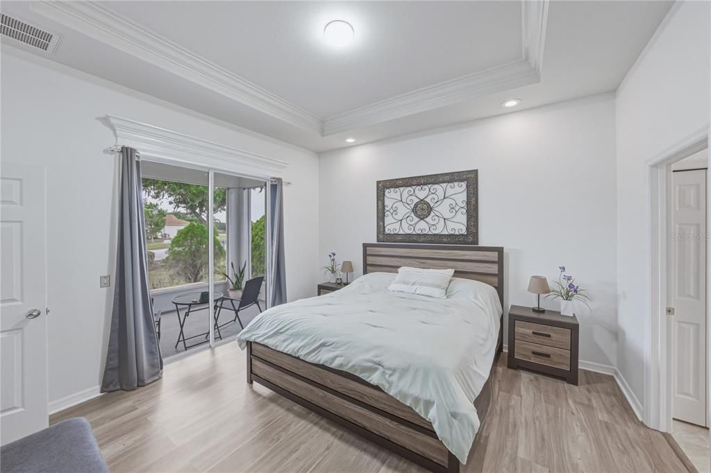 На продажу: $279,900 (2 спален, 2 ванн, 1344 Квадратных фут)