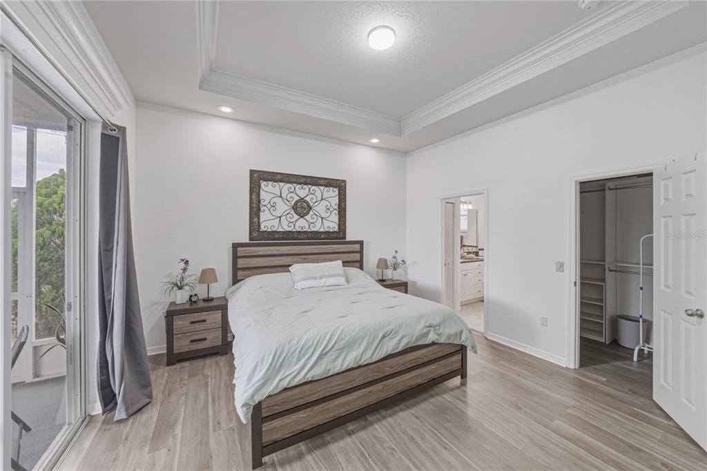 На продажу: $279,900 (2 спален, 2 ванн, 1344 Квадратных фут)