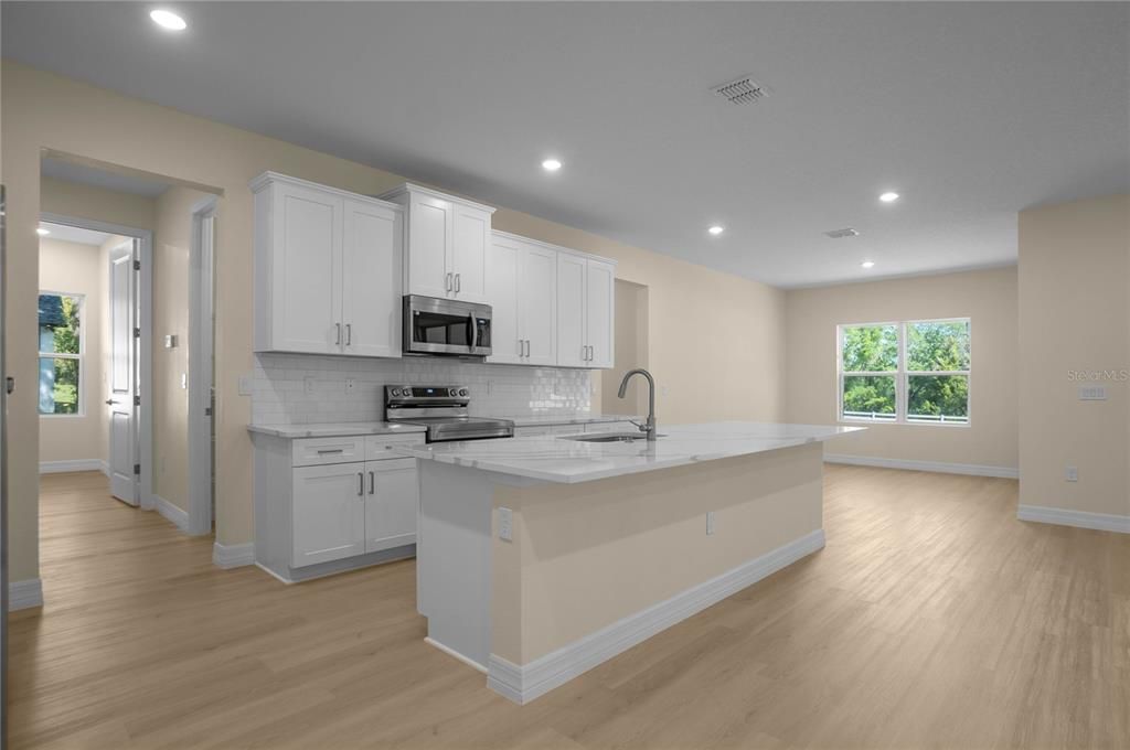 En Venta: $550,000 (4 camas, 3 baños, 2792 Pies cuadrados)