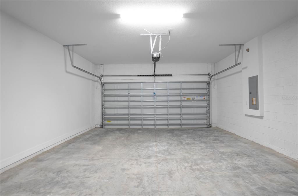 En Venta: $550,000 (4 camas, 3 baños, 2792 Pies cuadrados)