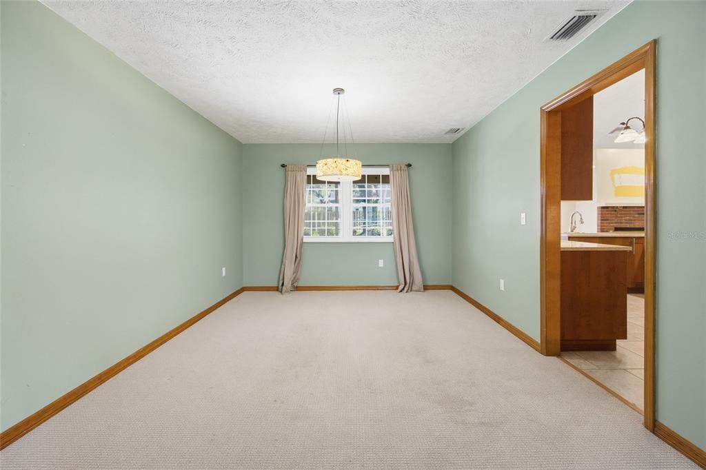For Sale: $425,000 (4 beds, 2 baths, 2297 Square Feet)