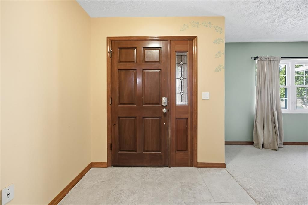 For Sale: $425,000 (4 beds, 2 baths, 2297 Square Feet)