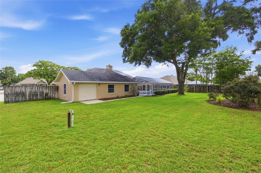 For Sale: $425,000 (4 beds, 2 baths, 2297 Square Feet)