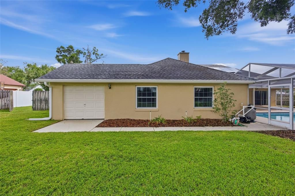 For Sale: $425,000 (4 beds, 2 baths, 2297 Square Feet)