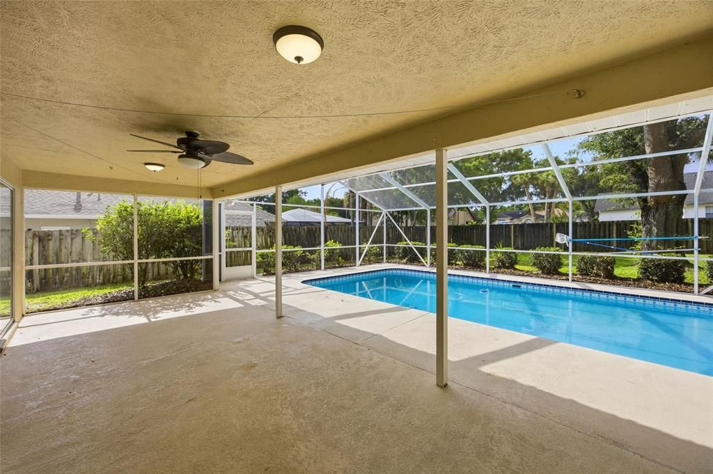 For Sale: $425,000 (4 beds, 2 baths, 2297 Square Feet)