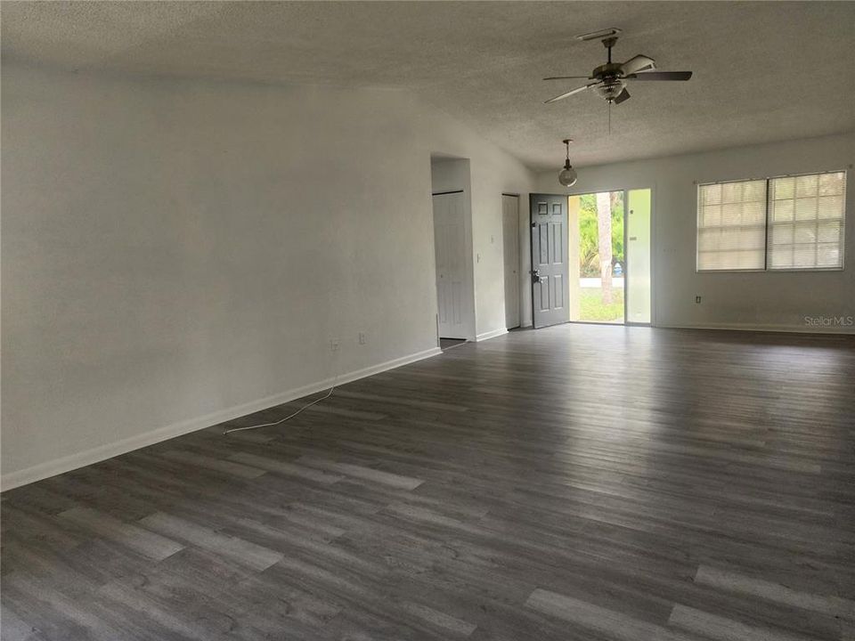 For Rent: $1,750 (3 beds, 2 baths, 1481 Square Feet)