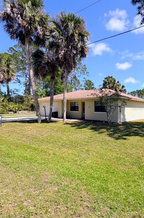 For Rent: $1,750 (3 beds, 2 baths, 1481 Square Feet)