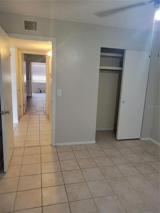 Active With Contract: $1,600 (2 beds, 2 baths, 1100 Square Feet)
