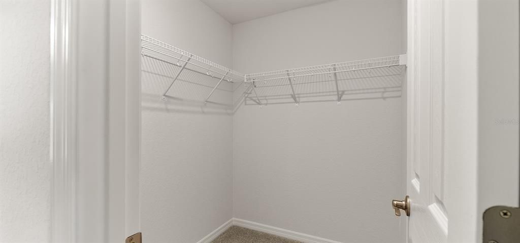 Active With Contract: $409,770 (3 beds, 2 baths, 2005 Square Feet)