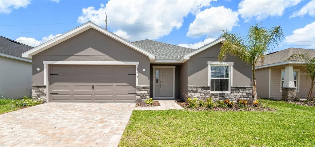 Active With Contract: $409,770 (3 beds, 2 baths, 2005 Square Feet)