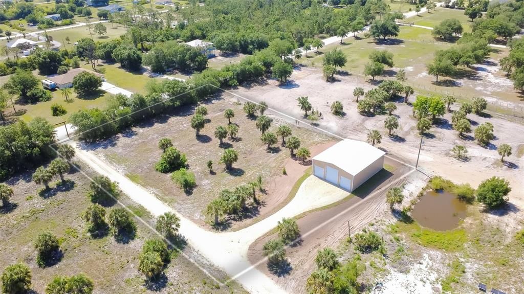 На продажу: $325,000 (1.25 acres)