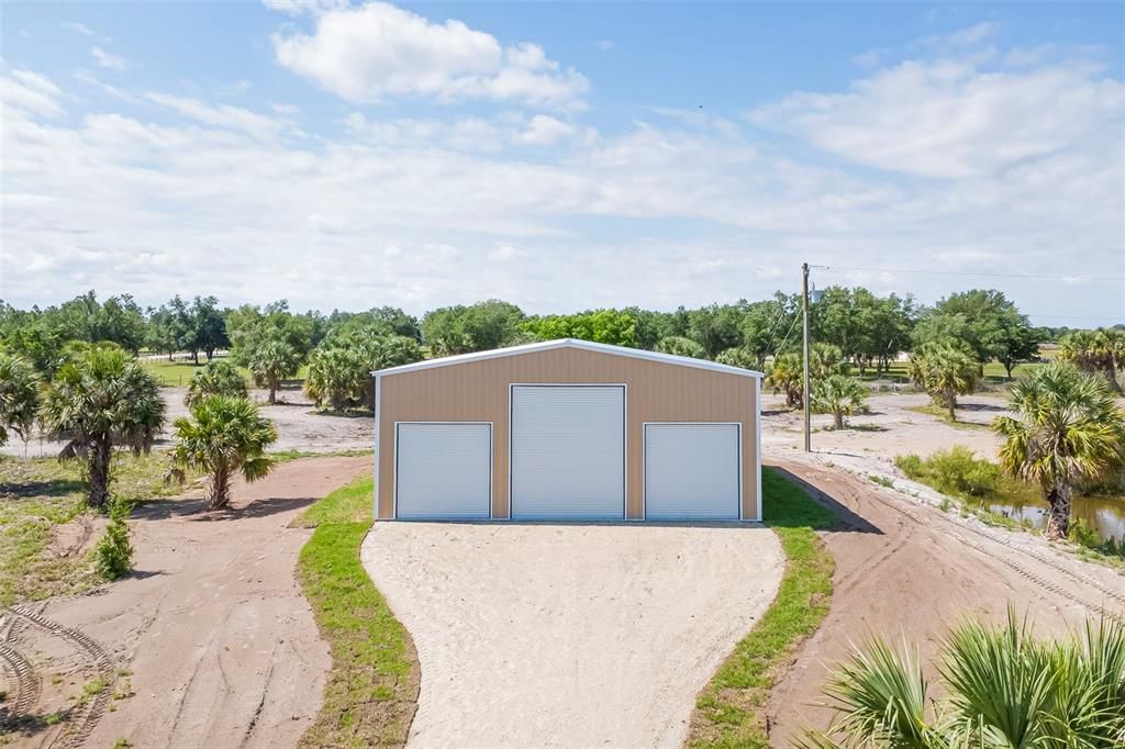 На продажу: $325,000 (1.25 acres)