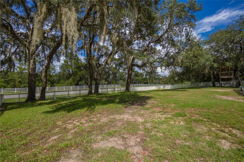 En Venta: $489,000 (4 camas, 3 baños, 2640 Pies cuadrados)