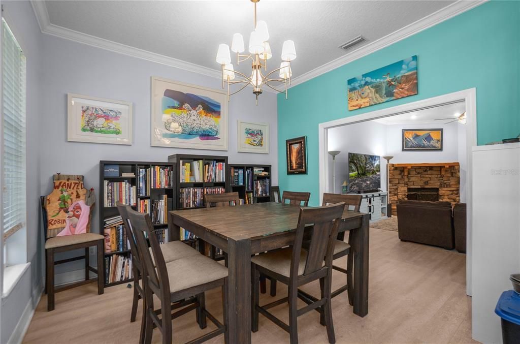En Venta: $489,000 (4 camas, 3 baños, 2640 Pies cuadrados)