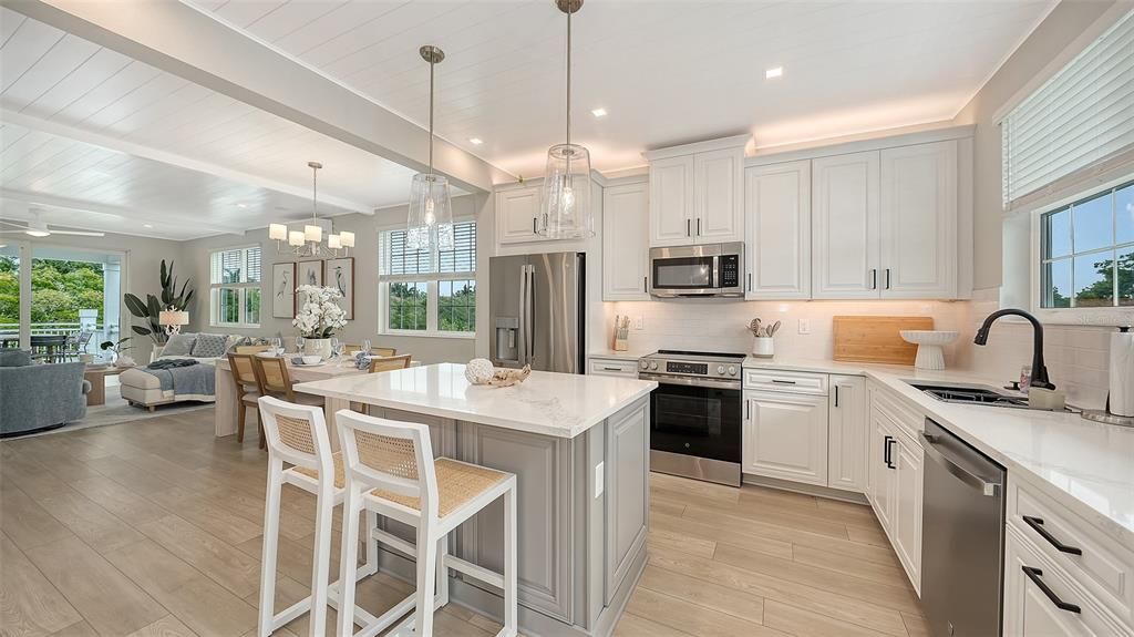 For Sale: $1,900,000 (4 beds, 3 baths, 1783 Square Feet)