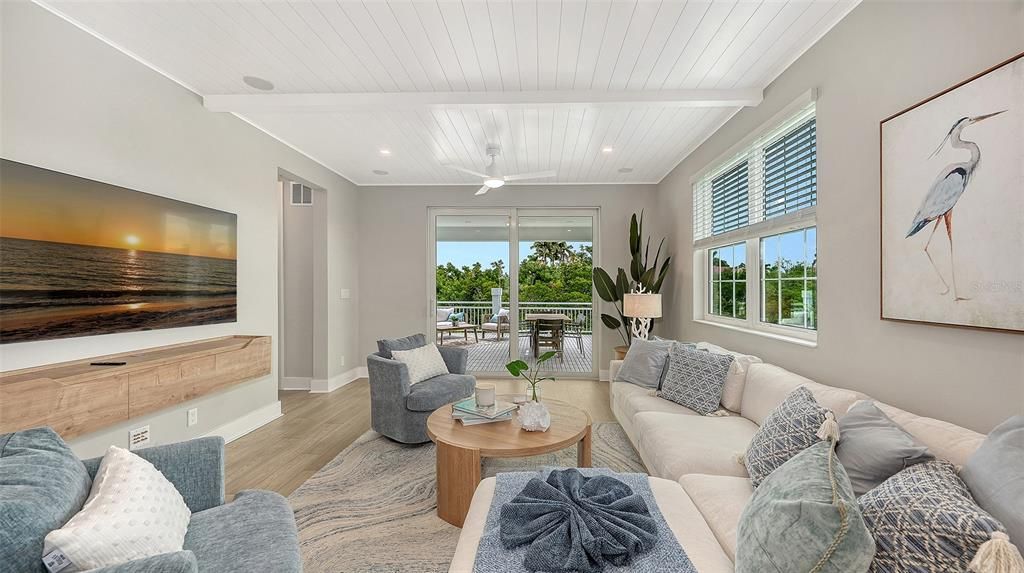 For Sale: $1,900,000 (4 beds, 3 baths, 1783 Square Feet)