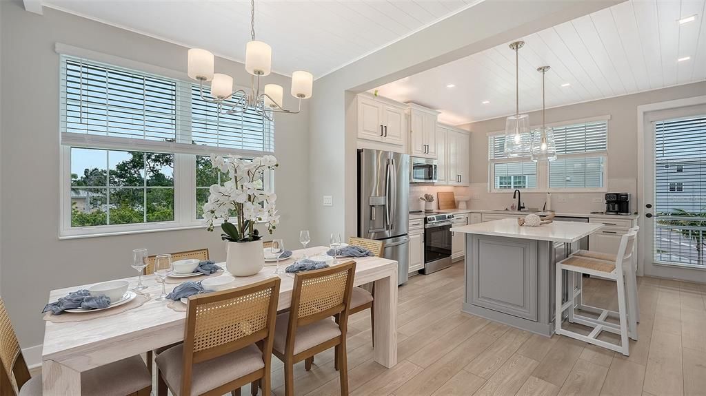 For Sale: $1,900,000 (4 beds, 3 baths, 1783 Square Feet)