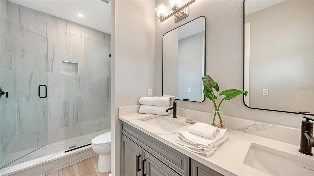 For Sale: $1,900,000 (4 beds, 3 baths, 1783 Square Feet)