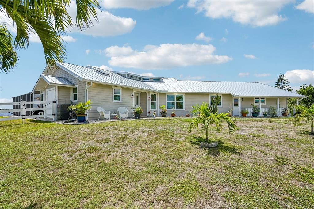 En Venta: $925,000 (3 camas, 2 baños, 2189 Pies cuadrados)