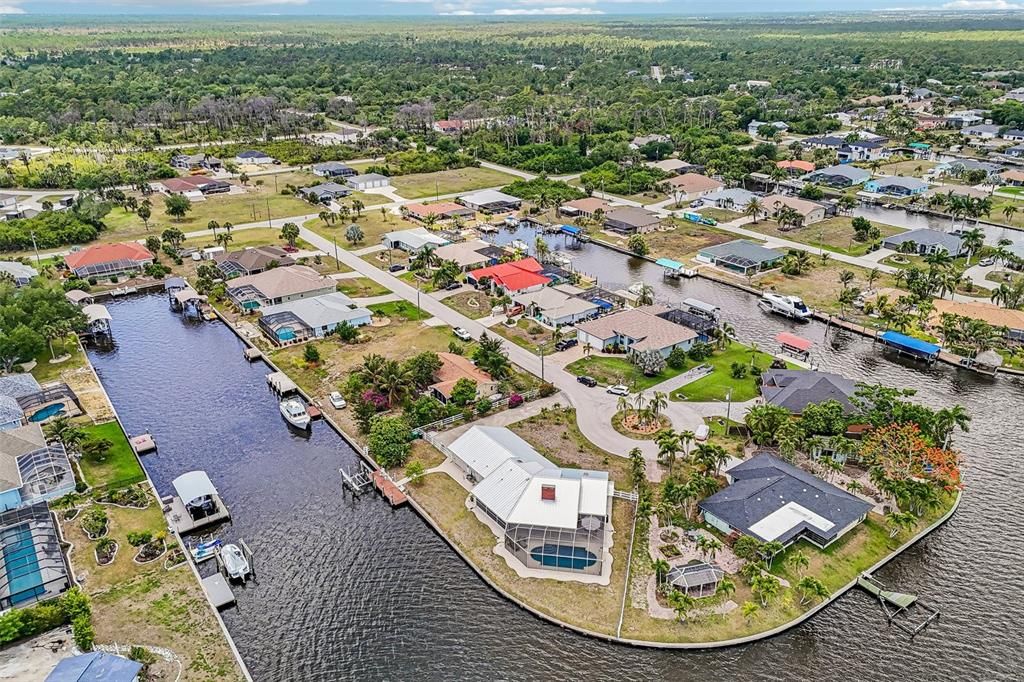 En Venta: $925,000 (3 camas, 2 baños, 2189 Pies cuadrados)